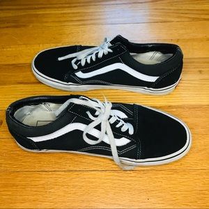 Size 8.5 | Vans Black and White Skater Shoes